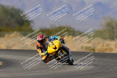 media/Dec-17-2022-SoCal Trackdays (Sat) [[224abd9271]]/Turn 7 Set 2 (1140am)/